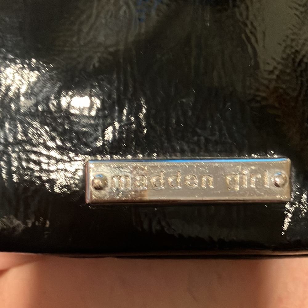 small bag - Picture 3 of 7